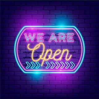 免費燈光廣告設(shè)計素材與平面廣告圖片下載指南 千圖網(wǎng)與軟件開發(fā)資源